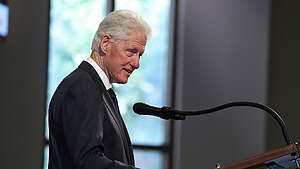 Bill Clinton puhuu demokraattien puoluekokouksessa