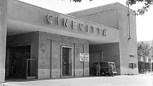 Cinecittà - elokuvastudion tarina
