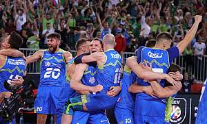 EM i volleyboll: Final Slovenien - Italien (svenskt referat)