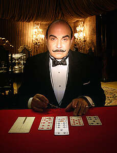 Hercule Poirot: Kortit pöydällä