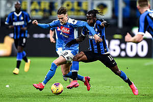 Jalkapallon Italian cup, välieräottelun 2. osaottelu Napoli - Inter