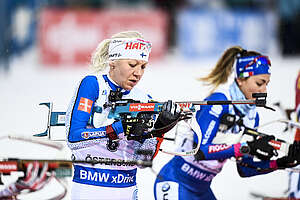 Världscupen i skidskytte, damernas sprint (svenskt referat)